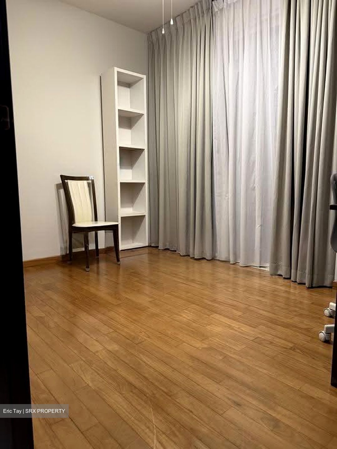 Le Reve (D14), Condominium #608390381